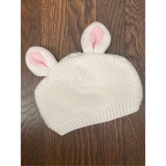 NEW Carter’s Infant Baby 3-9 Months Knot Bunny Ears Hat BUY 2 GET 1 FREE - Picture 1 of 4
